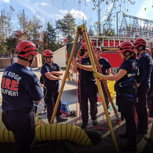 A group of Oak Ridge firefighters training with special equipment.